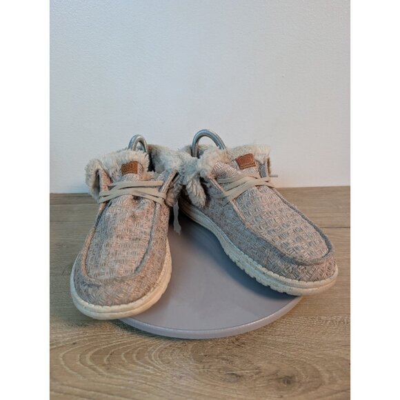 Hey Dude Wendy Fold Stitch Cozy Furry Boot Shoes Tan Beige Women's Size 8 - Picture 1 of 10